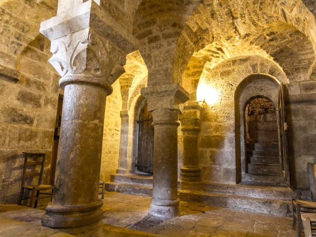 Crypte de l'église de Caniac-du-Causse