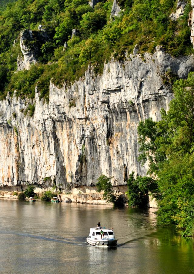 Navigation sur le Lot à Bouziès