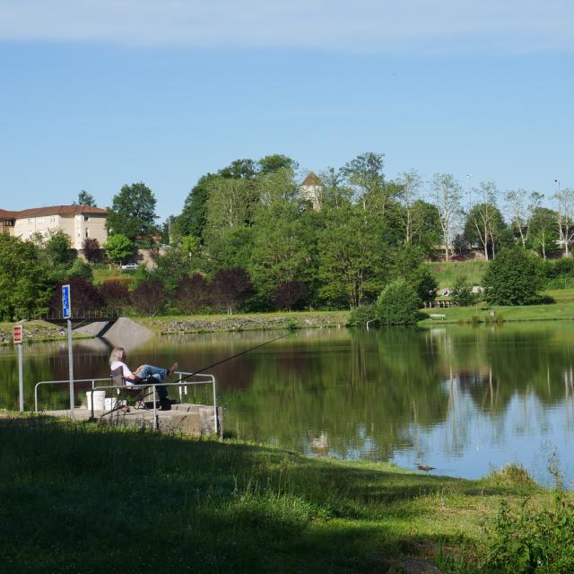 Plan d'eau de Lacapelle-Marival