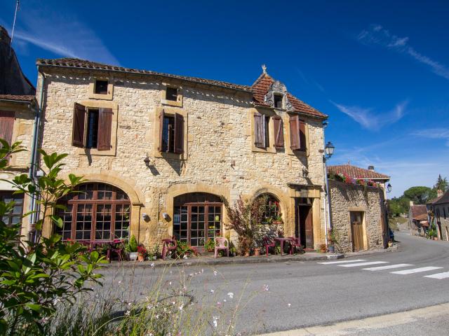 Maison à Montcléra