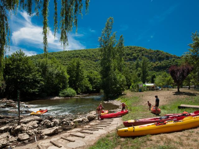 Baignade dans le Célé à Saint-Sulpice