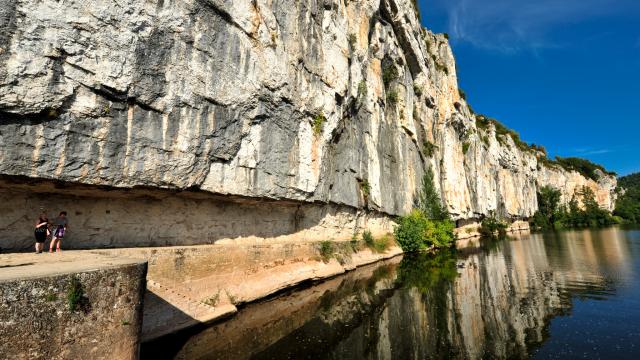 Balade sur le chemin de halage de Ganil à Bouziès