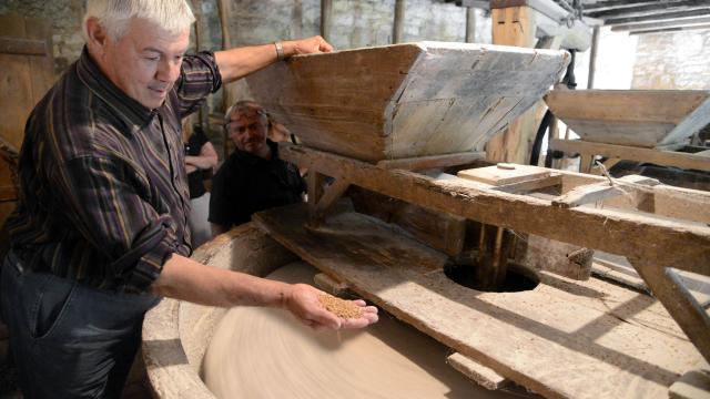 Demonstration Hubertcmoulin De Cougnaguet