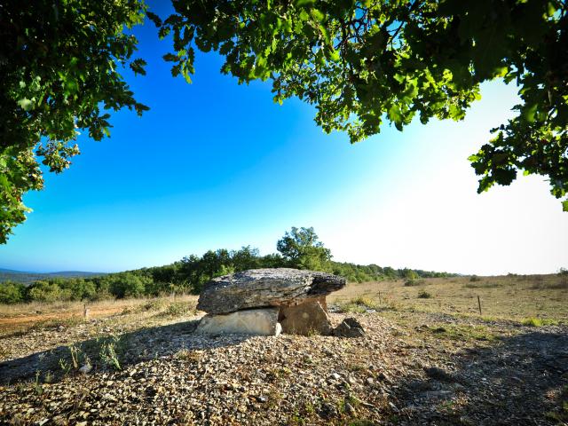 Dolmen de Pech Laglaire Gréalou - GR 65