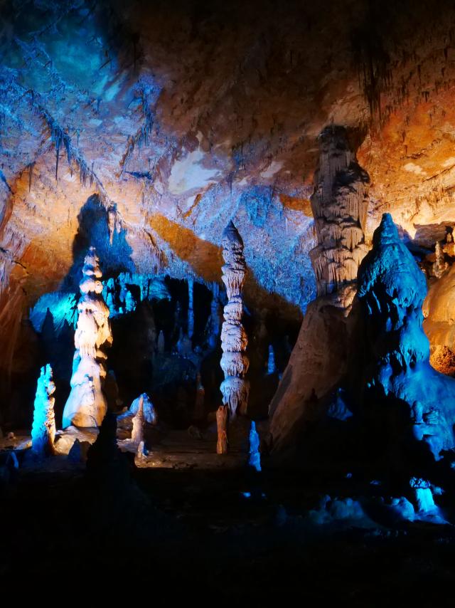 Grotte Des Carbonnieres © Laugery