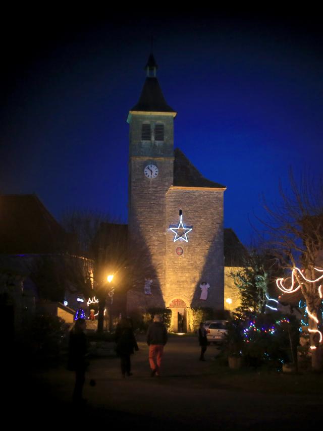 Illuminatiions de Noël à Lunegarde 2015