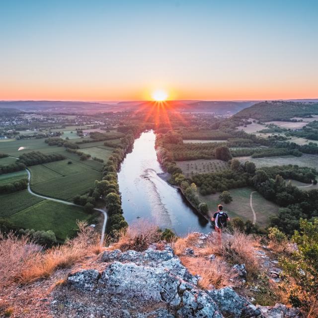 Lever de soleil sur la vallée de la Dordogne