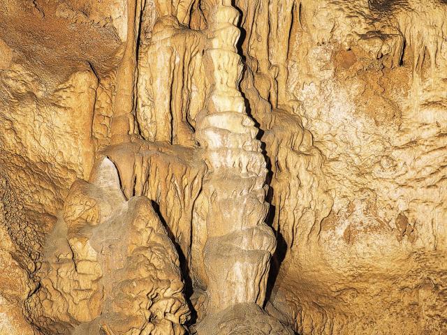 Pièce Montée - Grotte des Merveilles