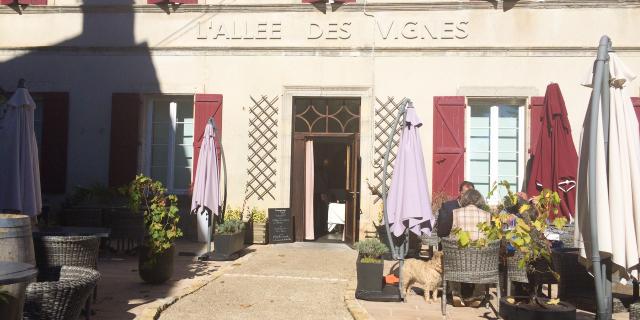 Restaurant Lallee Des Vignes C Lot Tourisme C Novello 026