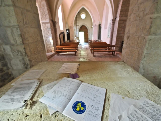 Sur les chemins de St Jacques - Eglise Rouillac Montcuq