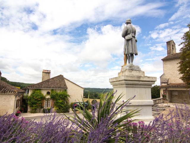 Village de Sainte-Alauzie