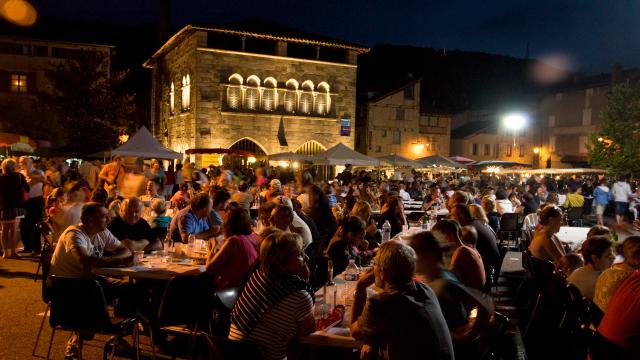 Marché nocturne de Figeac