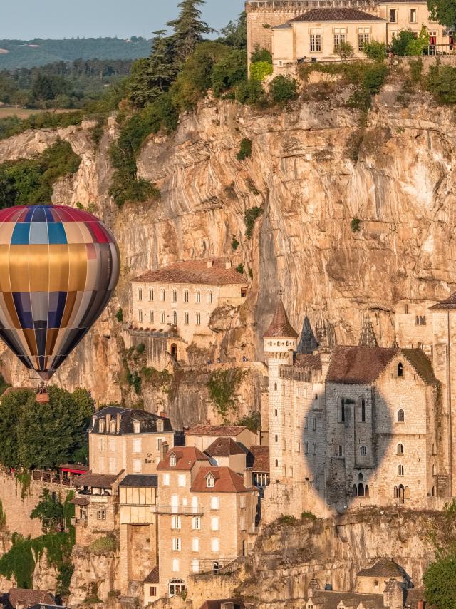 Décollage de montgolfière à Rocamadour