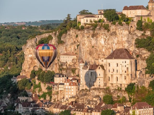 Décollage de montgolfière à Rocamadour