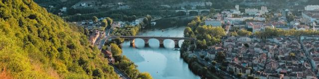 Vue sur Cahors depuis le Mont Saint Cyr