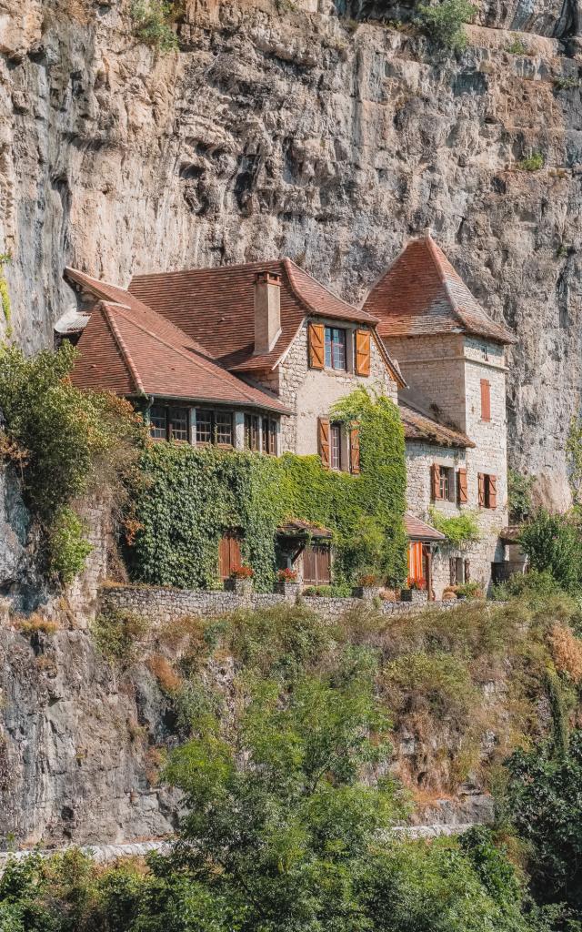 Maison troglodyte à Cabrerets