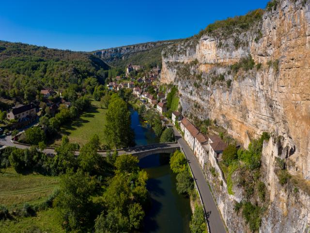 Vue aérienne de Cabrerets