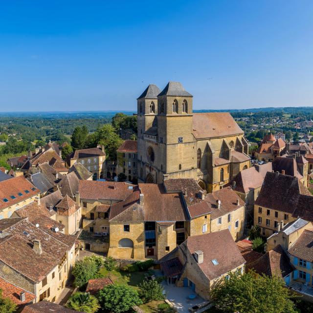 Vue aérienne de Gourdon