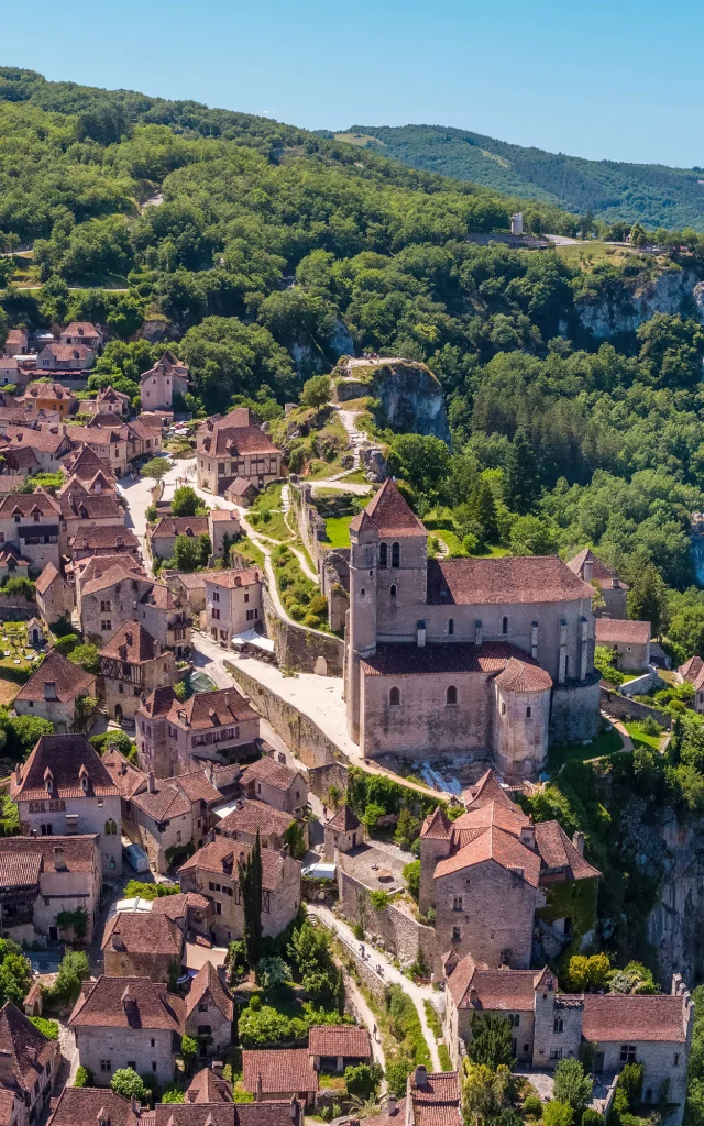 Vue aérienne de Saint-Cirq-Lapopie