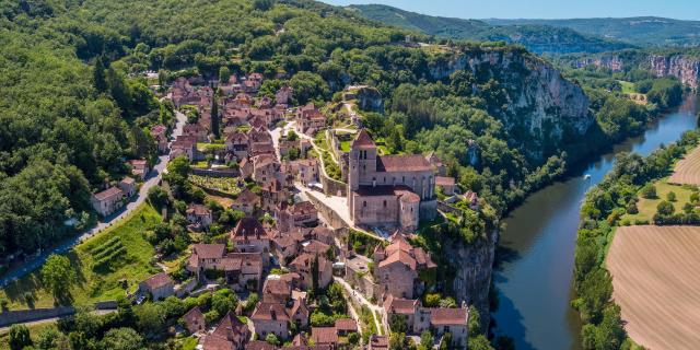 Vue aérienne de Saint-Cirq-Lapopie