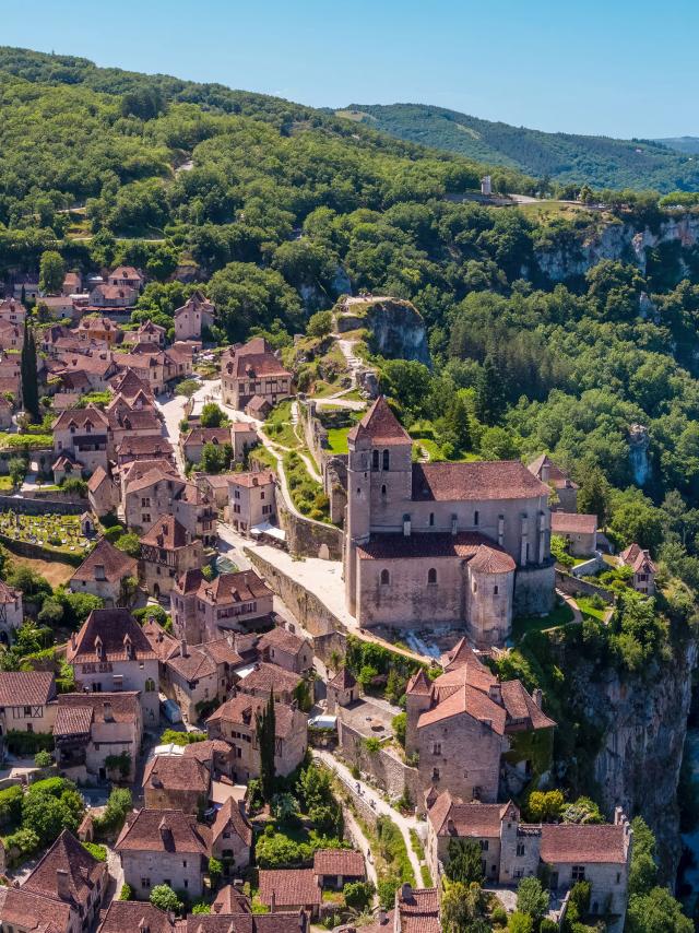 Vue aérienne de Saint-Cirq-Lapopie