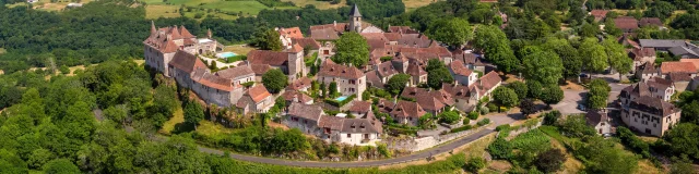 Vue aérienne de Loubressac