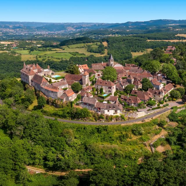 Vue aérienne de Loubressac