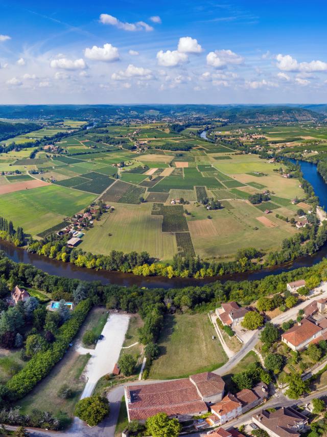 Presqu'ile de Luzech et village de Belaye