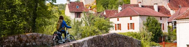 Géocaching en vélo électrique sur le Parc naturel régional des Causses du Quercy