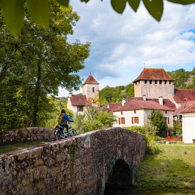 Géocaching en vélo électrique sur le Parc naturel régional des Causses du Quercy