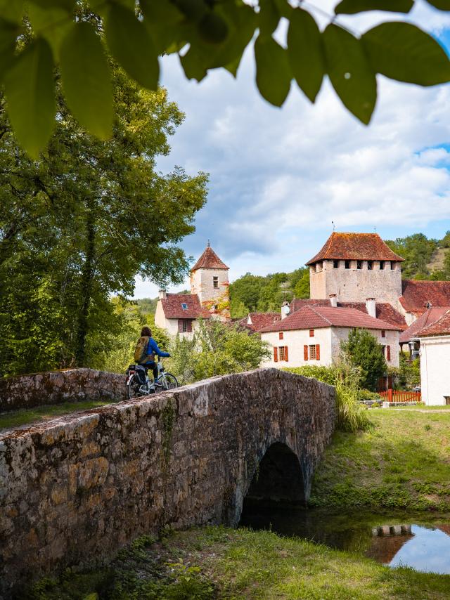 Géocaching en vélo électrique sur le Parc naturel régional des Causses du Quercy