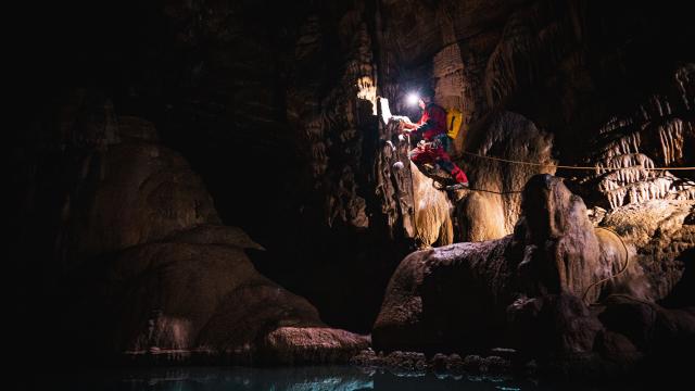 Initiation à la spéléologie