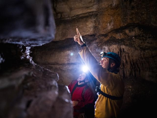 Initiation à la spéléologie