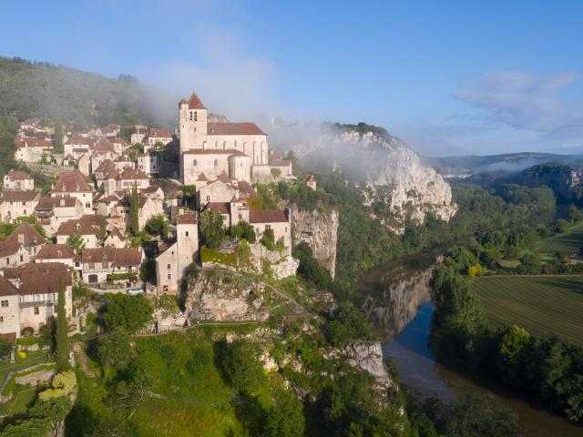 Vue aérienne de Saint-Cirq-Lapopie