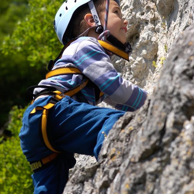 Enfant Escalade