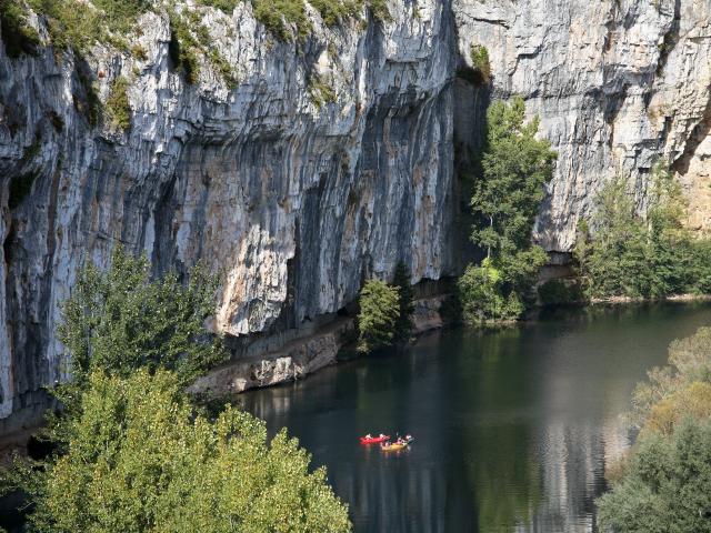 Descente en canoë sur le Lot