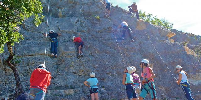 Initiation Escalade à Floirac, en Vallée de la Dordogne (Lot 46)