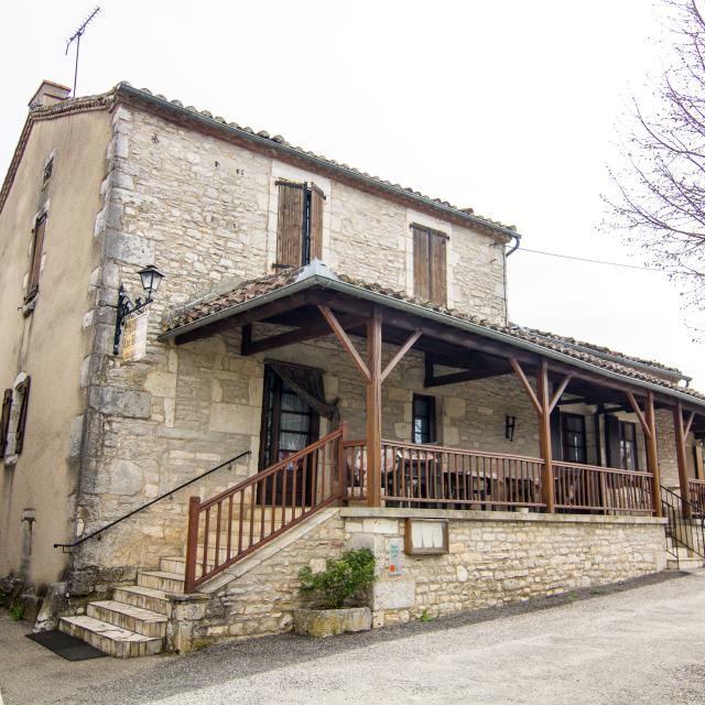 Extérieur du Restaurant Lou Bourdié à Bach