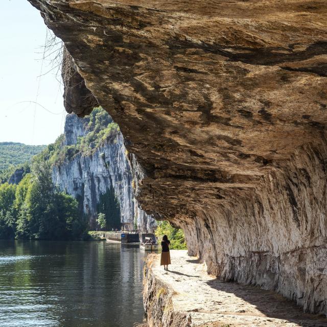 Chemin de halage à Bouziès