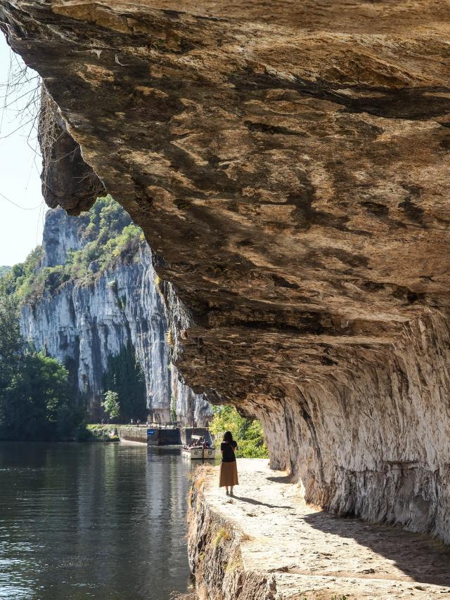 Chemin de halage à Bouziès