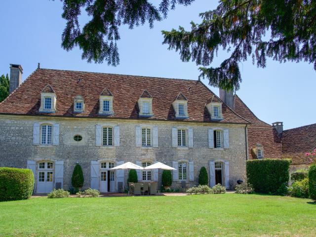 Extérieur de la Chartreuse de Calès