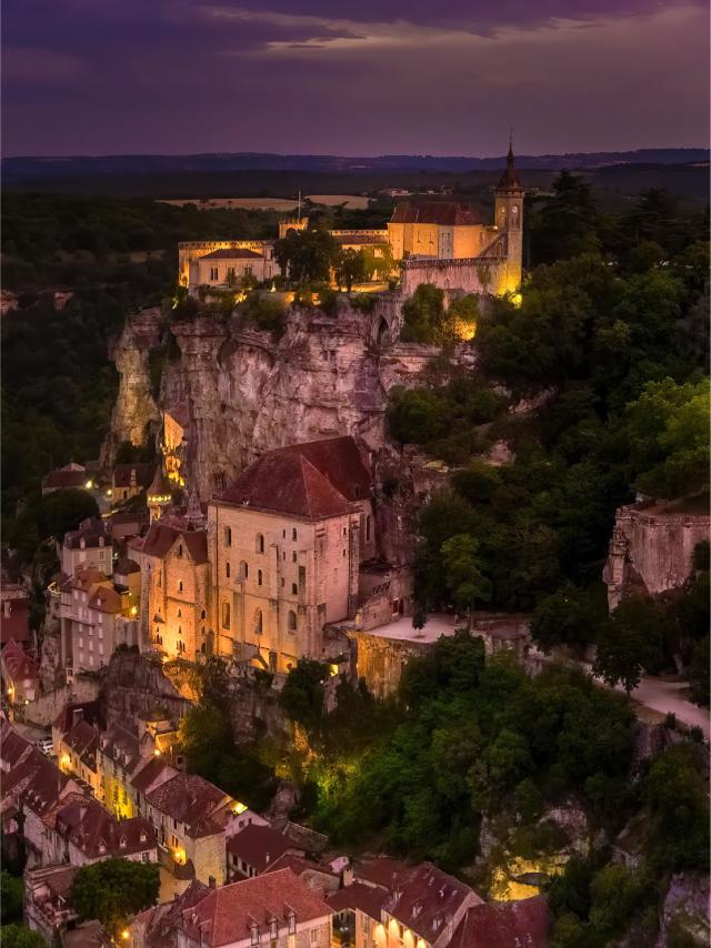 Avril - Rocamadour de nuit