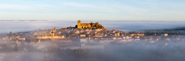 Septembre - Petit matin brumeux à Gourdon