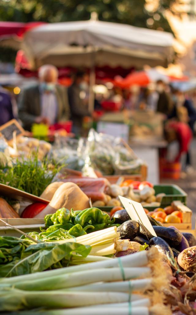 Légumes sur le marché de Cahors