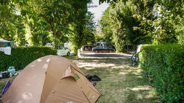 Camping Rivière de Cabessut à Cahors