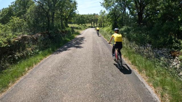 Sur Une Route Du Causse 1.67.1