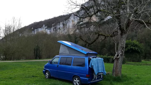 Road Trip En Van En Vallée De La Dordogne En Automne© Yann Fernandez