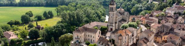 Vue drone du village d'Albas