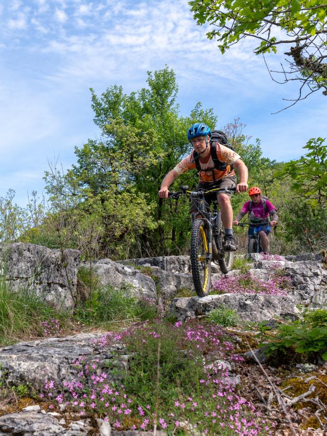 Tour du Lot à VTT - Etape Figeac Lalbenque