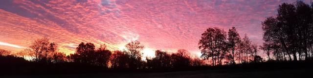 Ciel Du Matin Dans Le Lot